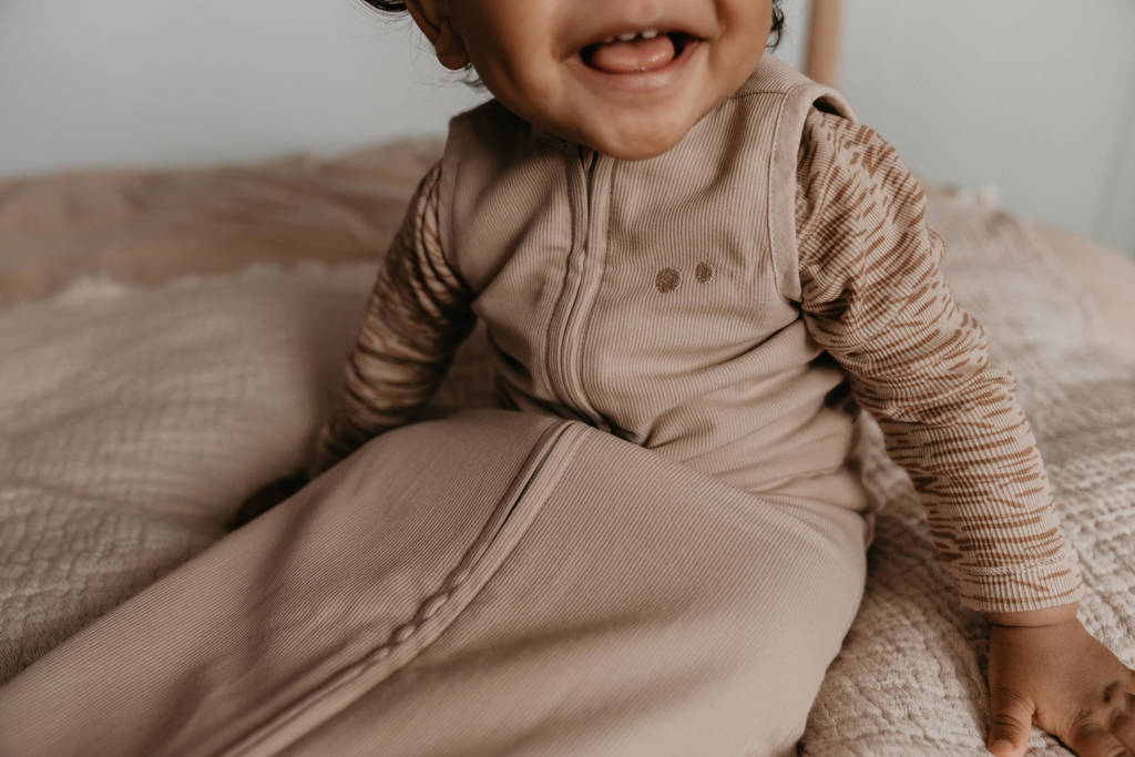 Snoozebaby pyjama Desert Sand