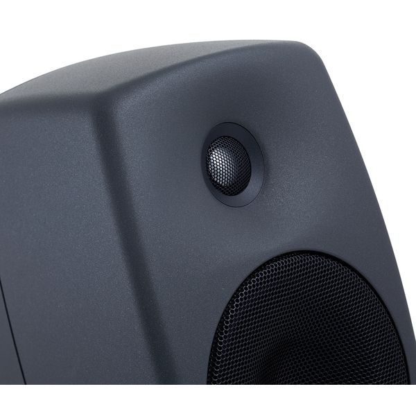Genelec 8330 APM Stand Bundle