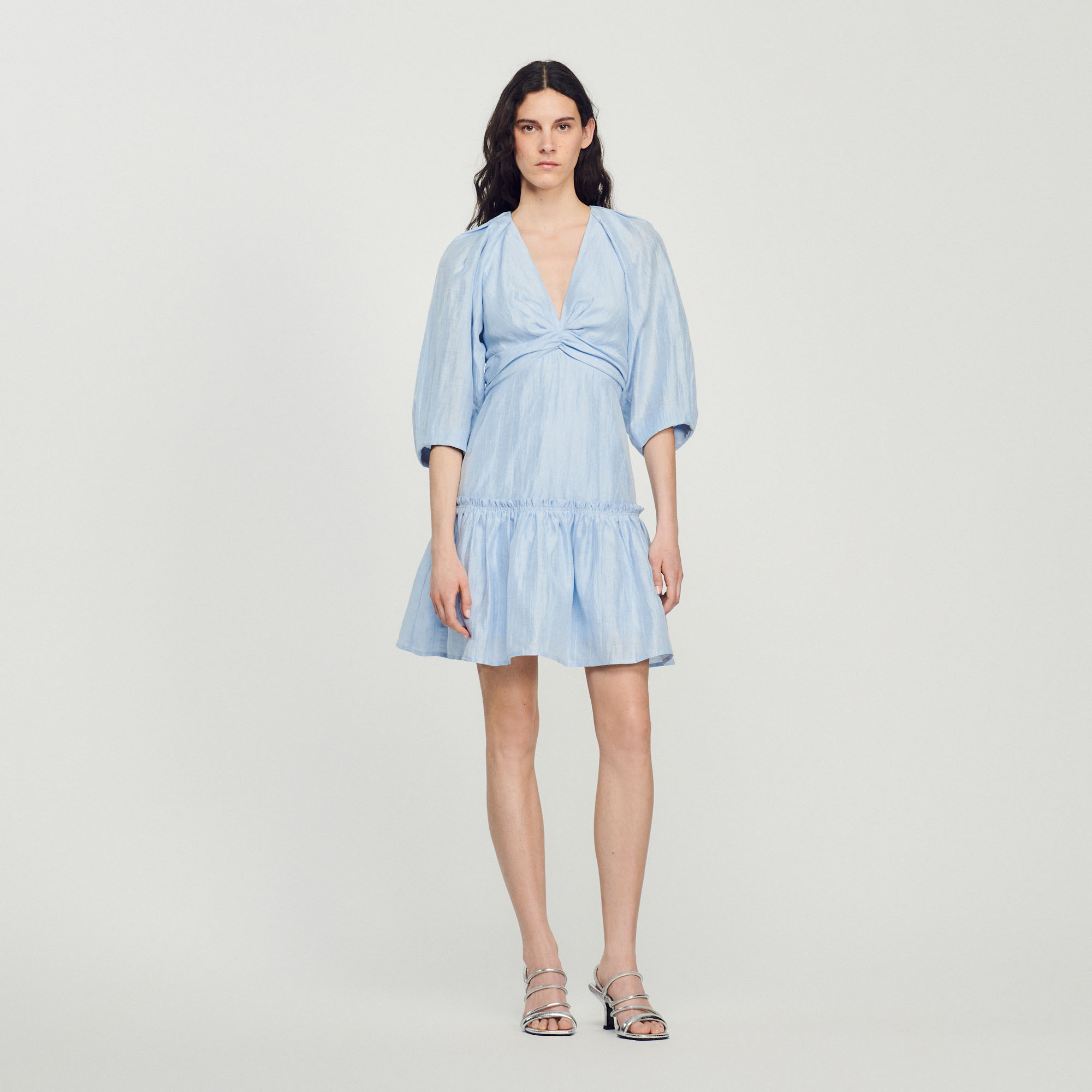 Robe courte froncee