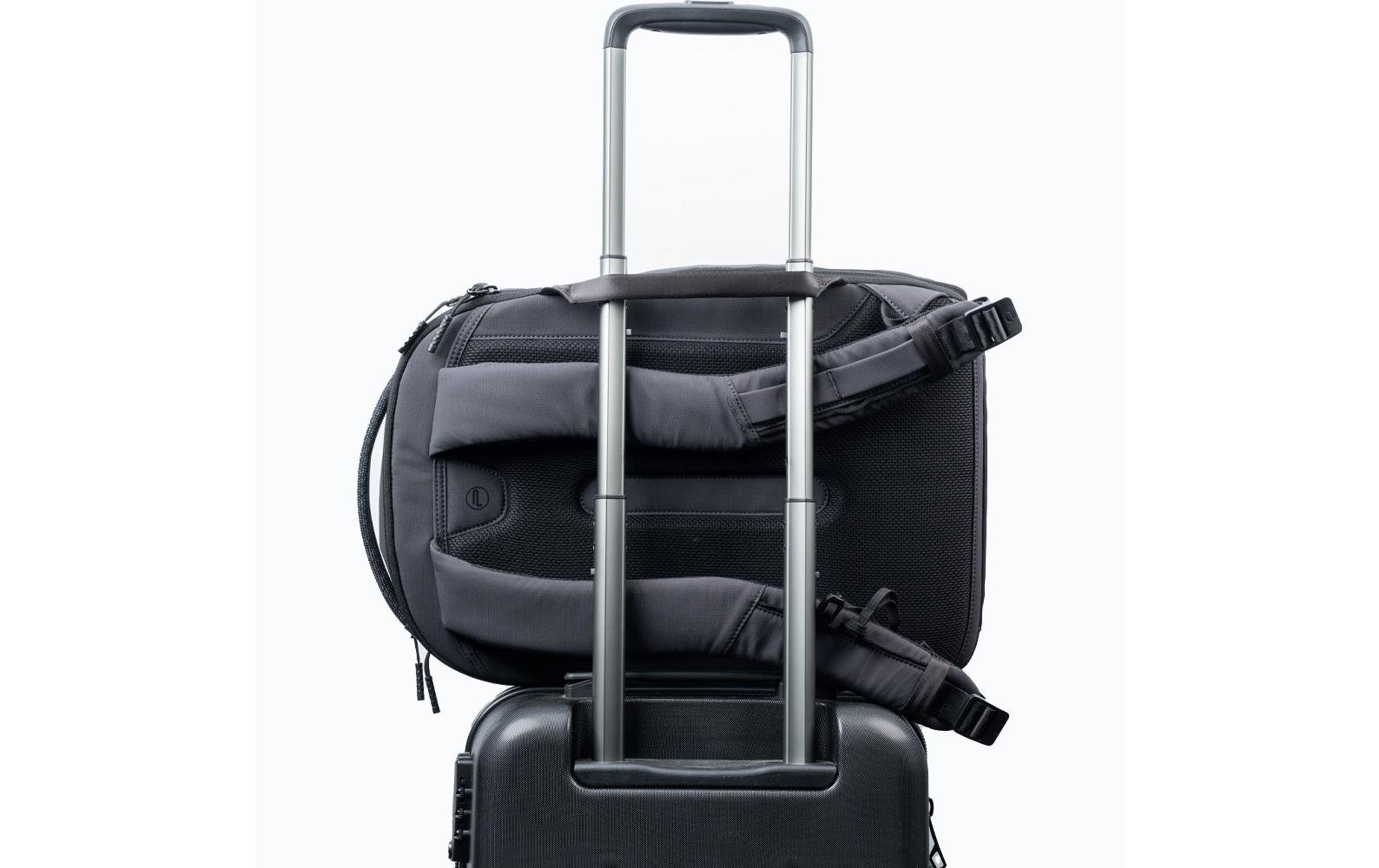 Fotorucksack OneGo Lite 16 L Matte Black<br>Leichter Rucksack für Stadt- und Reisefotografen