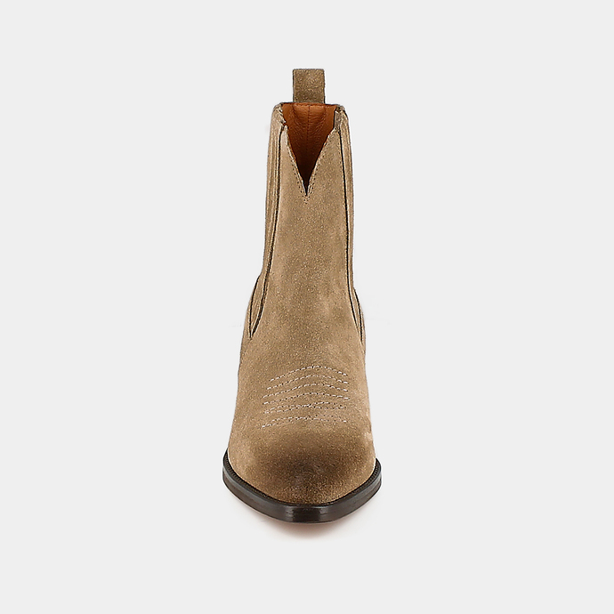 Boots pointus à talons et surpiqûres  en croute taupe