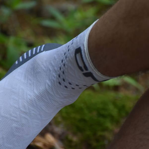 Chaussette running CURLYNAK RUNNING SPEED WHITE GREY