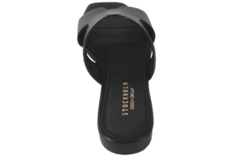 STOCKHOLM DESIGN GROUP SORT SLIPPERS I GLAT SKIND