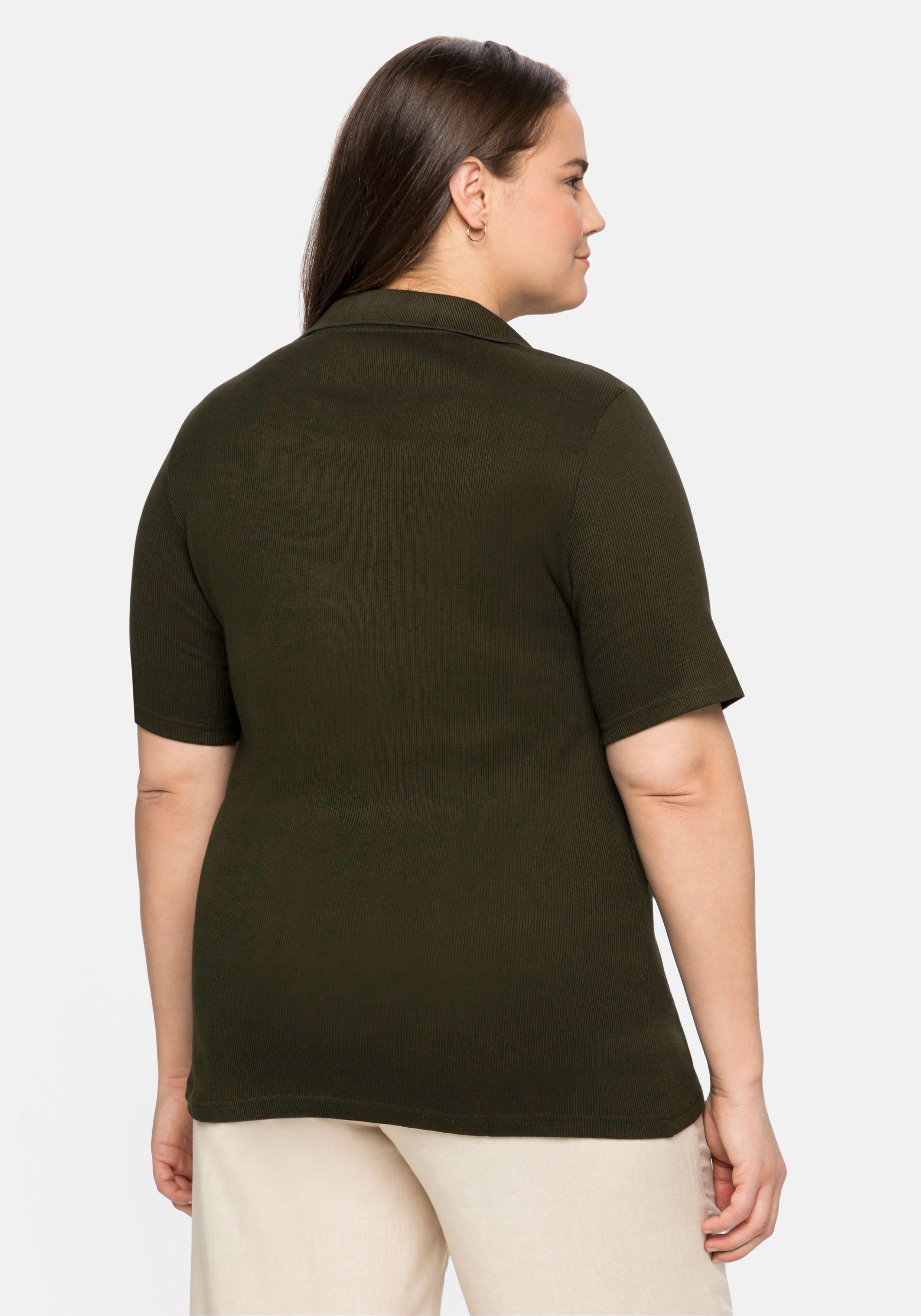 Poloshirt in Rippstruktur, leicht tailliert