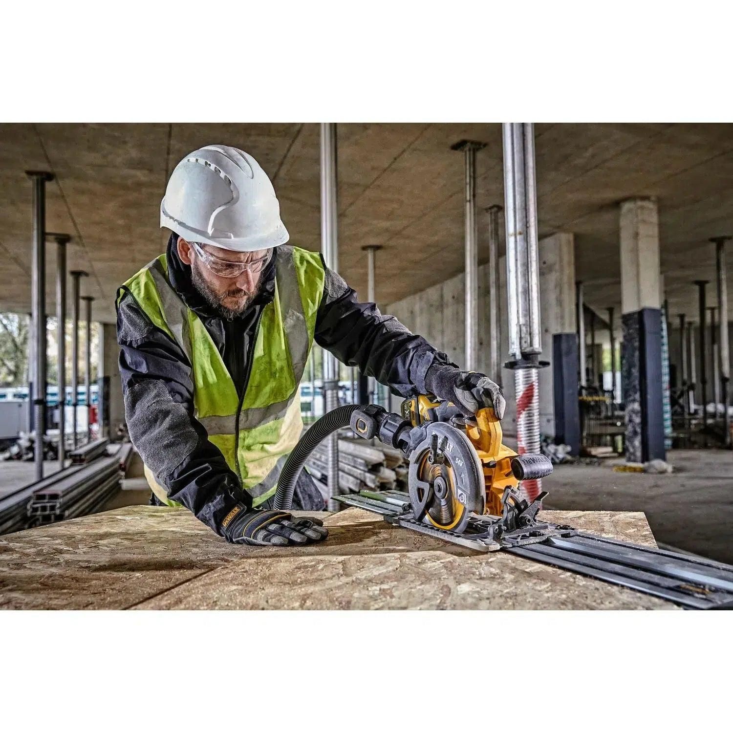 DeWALT DCS579NT Accu Cirkelzaag 190mm 54V XR FlexVolt Basic Body in TSTAK