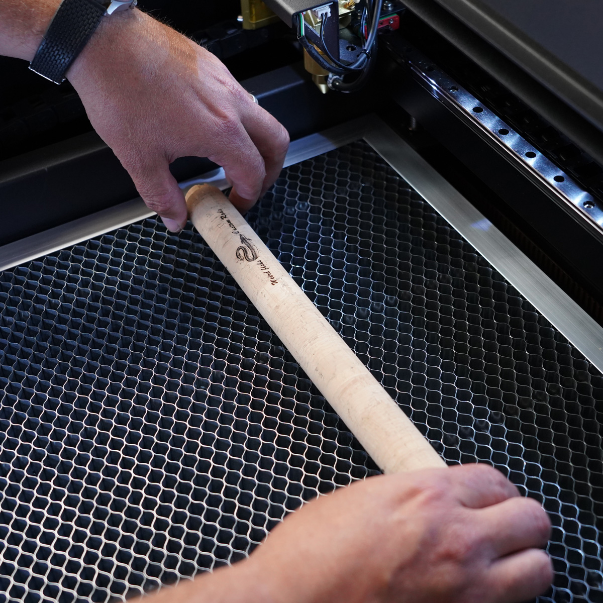 GRAVURE LASER CUSTOM Gravure laser sur grip liège ou EVA