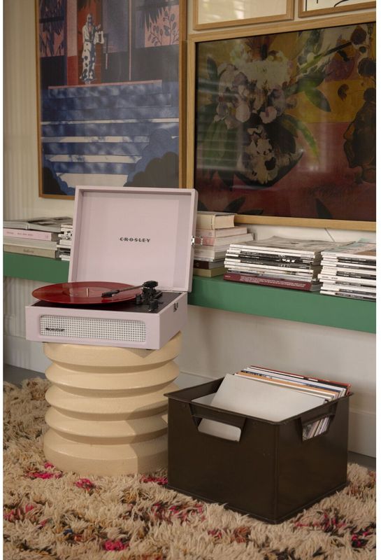 Crosley Voyager CR8017B-AM - Amethyst Lichtroze - Bluetooth in/uit Platenspeler