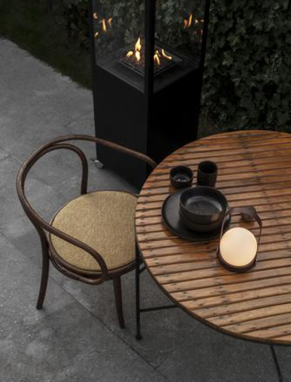 Audo Copenhagen Carrie tafellamp LED oplaadbaar Burned Red