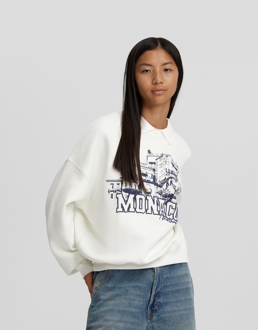 Moletom estampado com gola polo