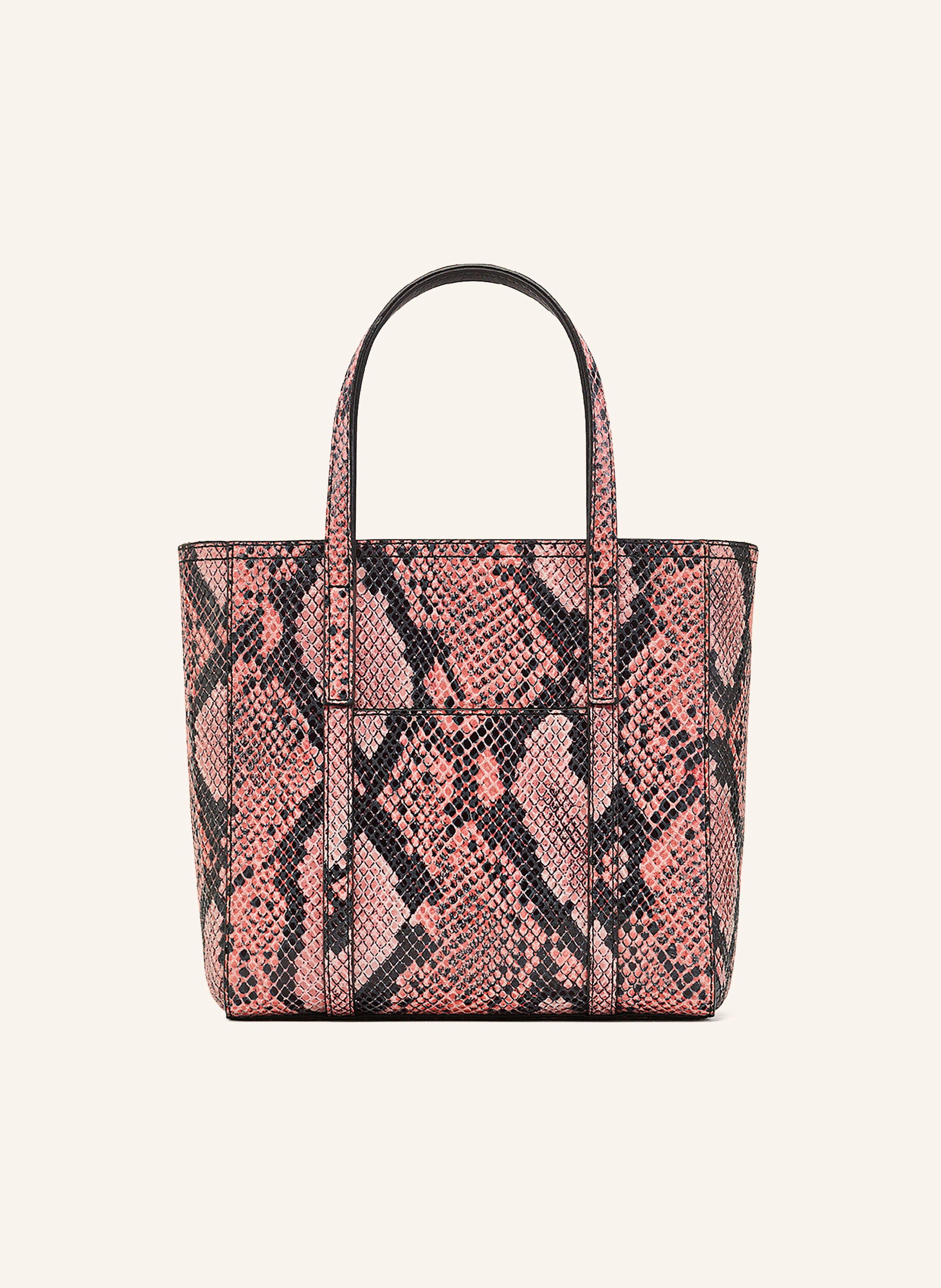 MCM Shopper