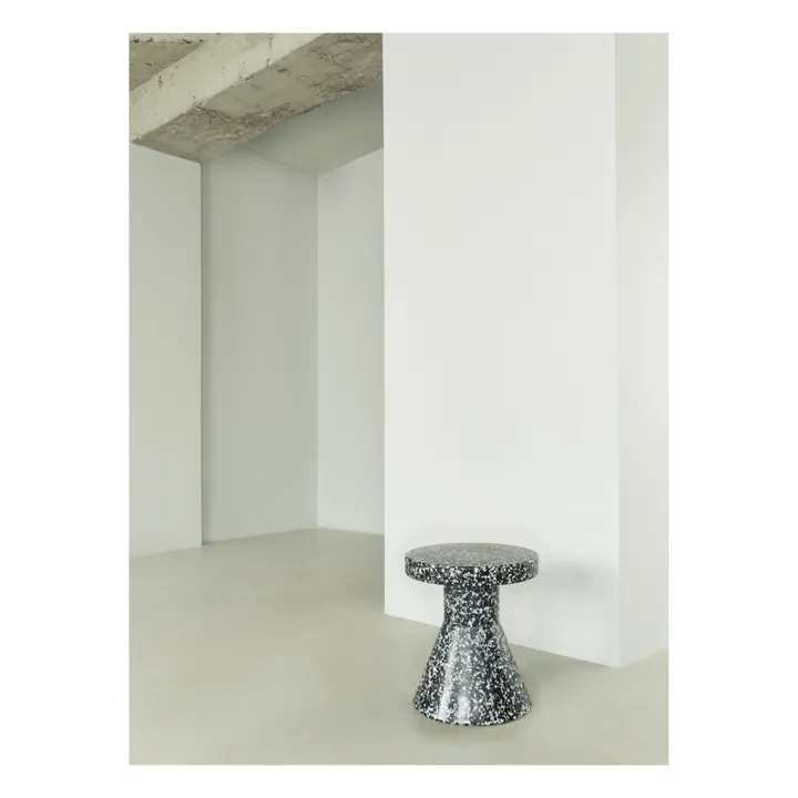 Normann Copenhagen Tabouret Bit cone en plastique recyclé | Noir