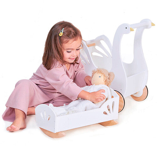 Tender leaf toys poppenwieg met accessoires