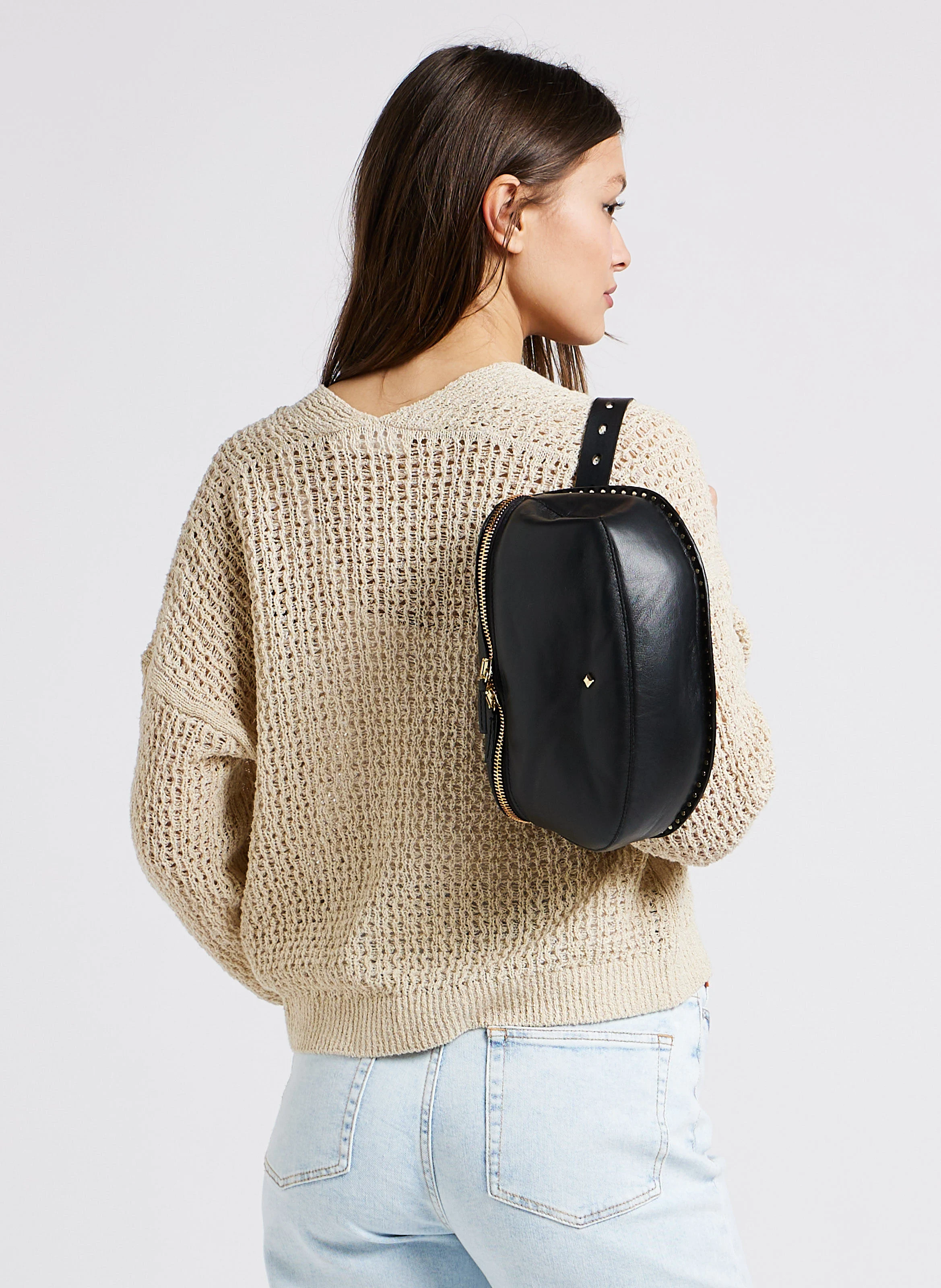 LA NEW GRANDE LILI - Sac banane en cuir | Noir