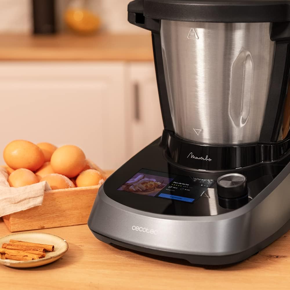 Cecotec Multifunktionsküchenroboter Mambo Touch, 1600 W, 37 Funktionen, 5-Zoll-TFT-Touchscreen mit integriertem Rezeptbuch, 3,3 Liter Fassungsvermögen, App, Waage und Edelstahlkrug