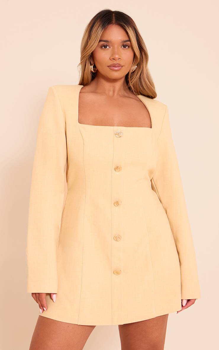 Butter Yellow Robe Mini Ajustée À Encolure Carrée Avec Boutons Martelés Shape