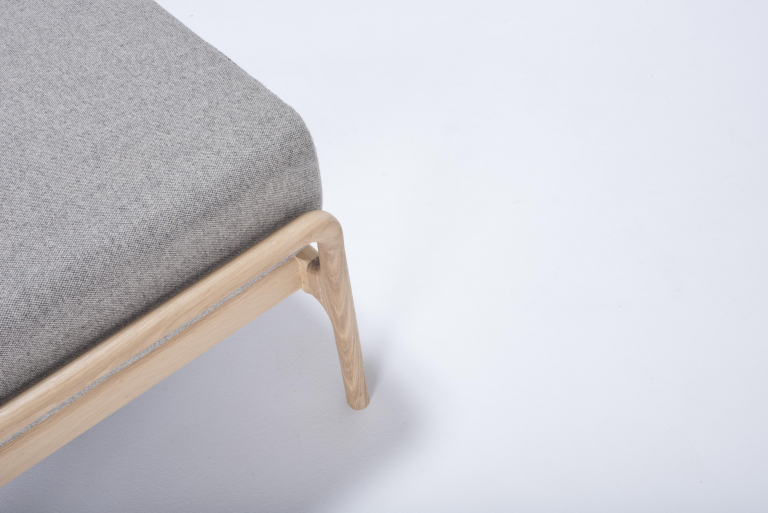 Gazzda Fawn hocker natural Dakar Leather Stone