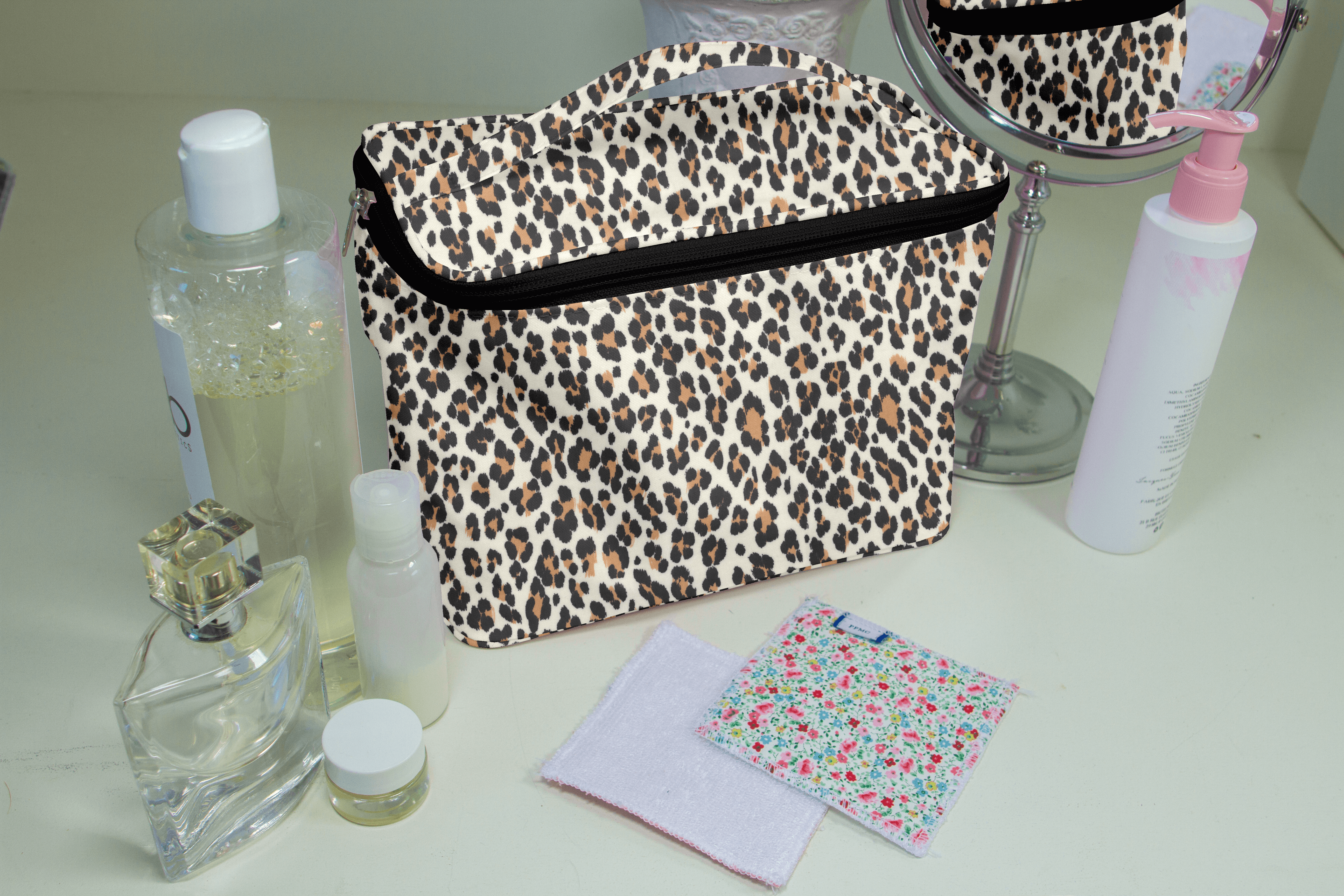 Vanity Grand Leopard