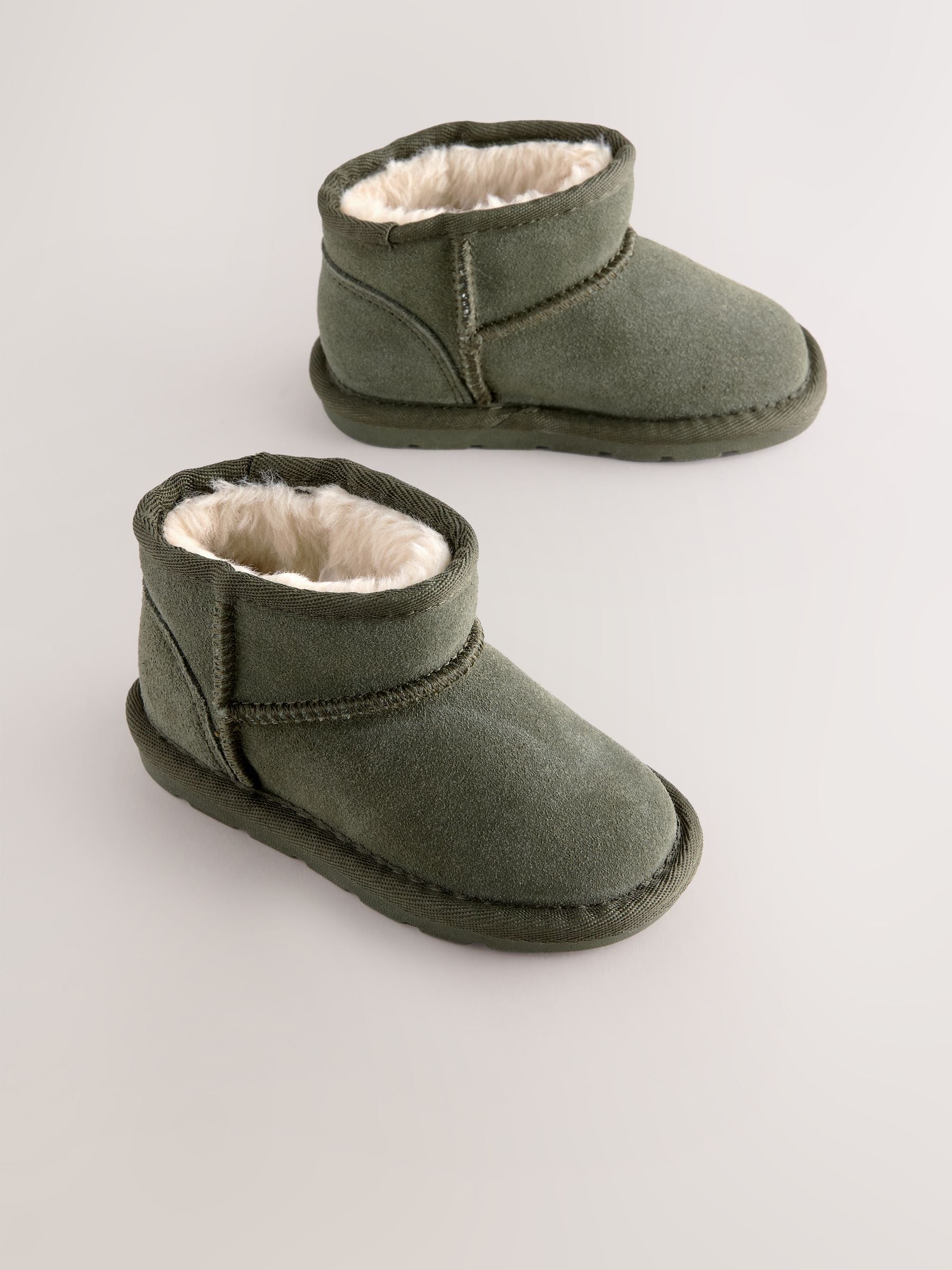Groen-kaki - Laarzen van suède met warme voering