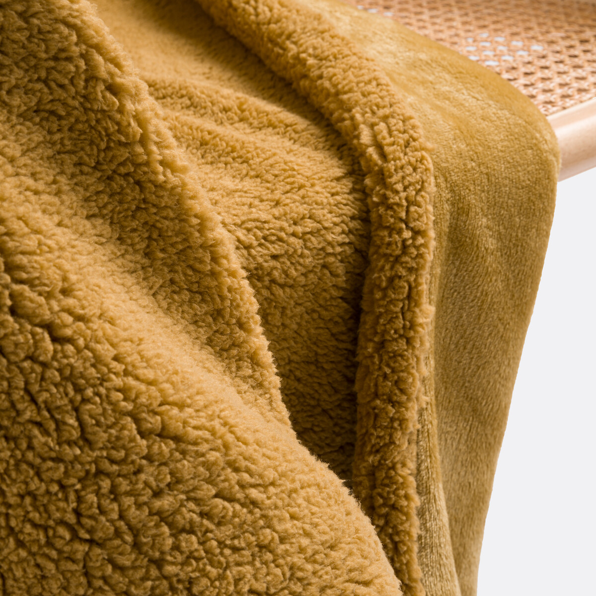 LA REDOUTE INTERIORS<br>Manta de lã Sherpa Maxine