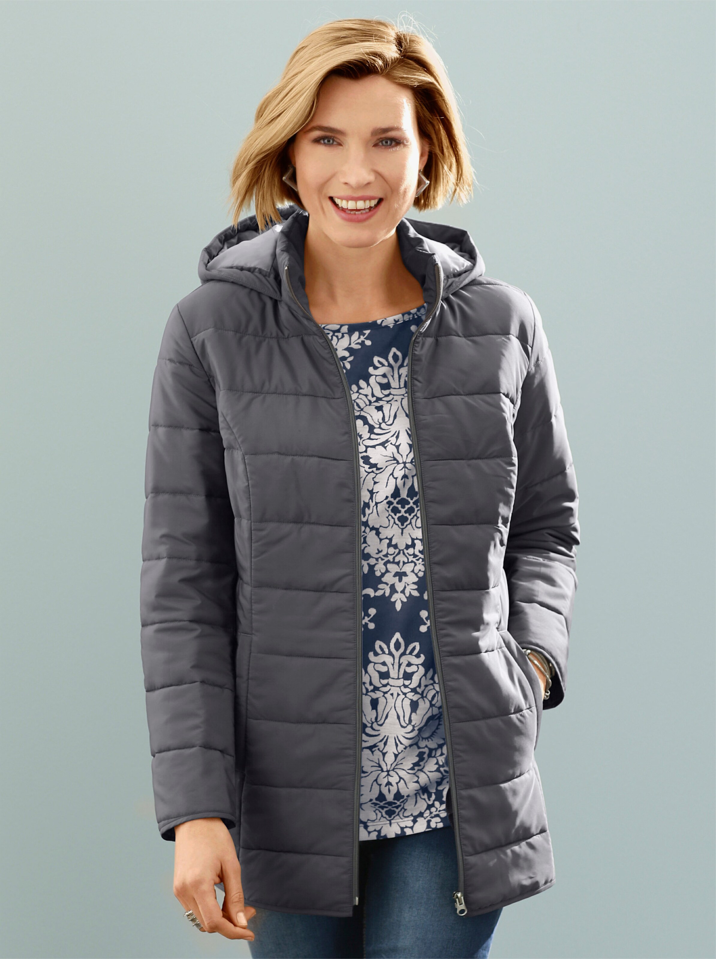 Steppjacke mit Kapuze, wärmend