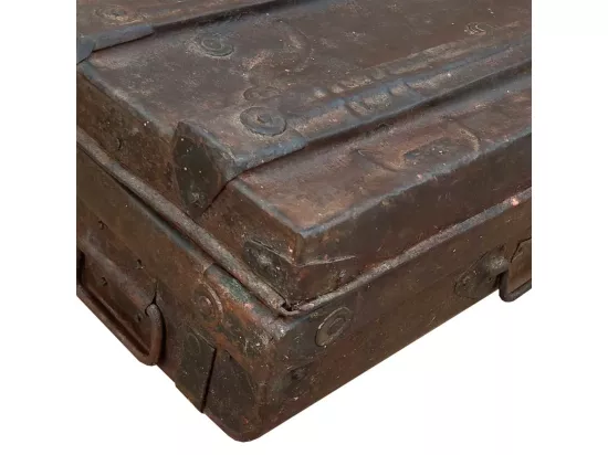 Valise en métal marron 53x30x19h