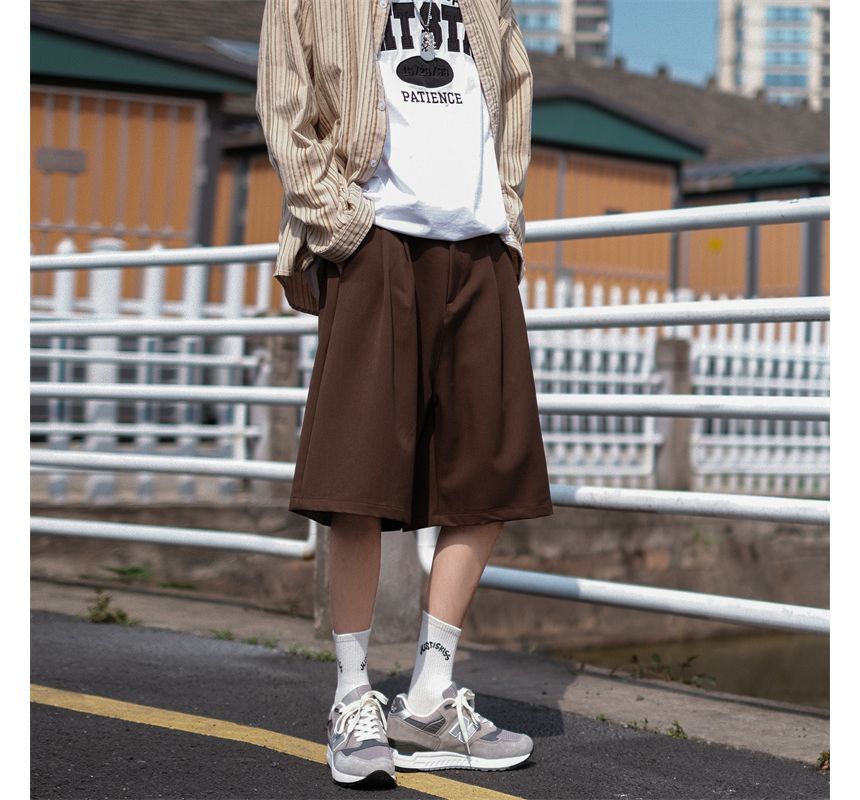 Bay Go Mall - Losse, effen shorts