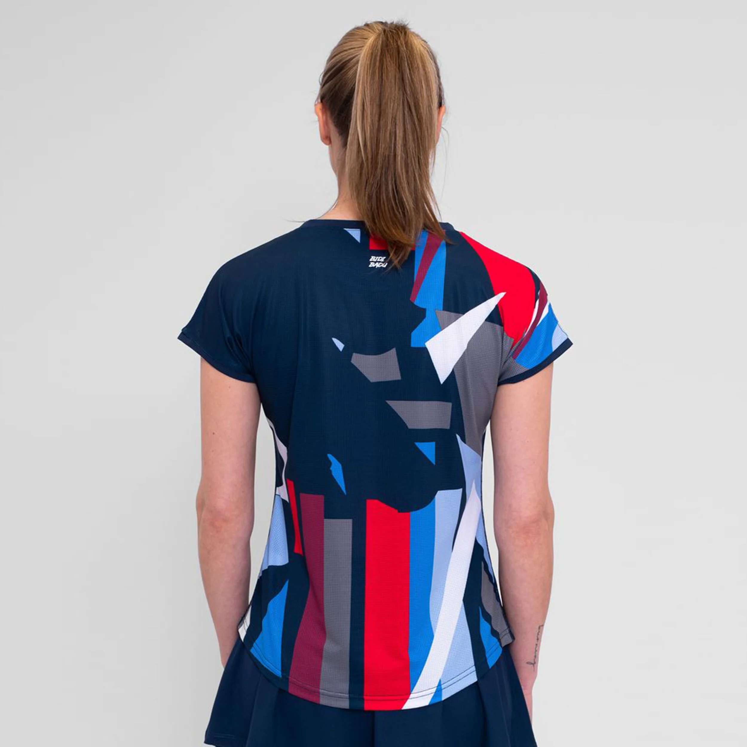 BIDI BADU New York 2024 T-shirt Femmes - Bleu Foncé , Multicouleur