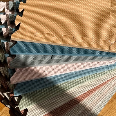 That's Mine Leketeppe Kvadrat, Clay