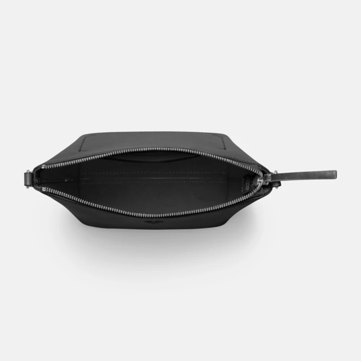 Sac à bandoulière en cuir Tuckerman pour femme en noir