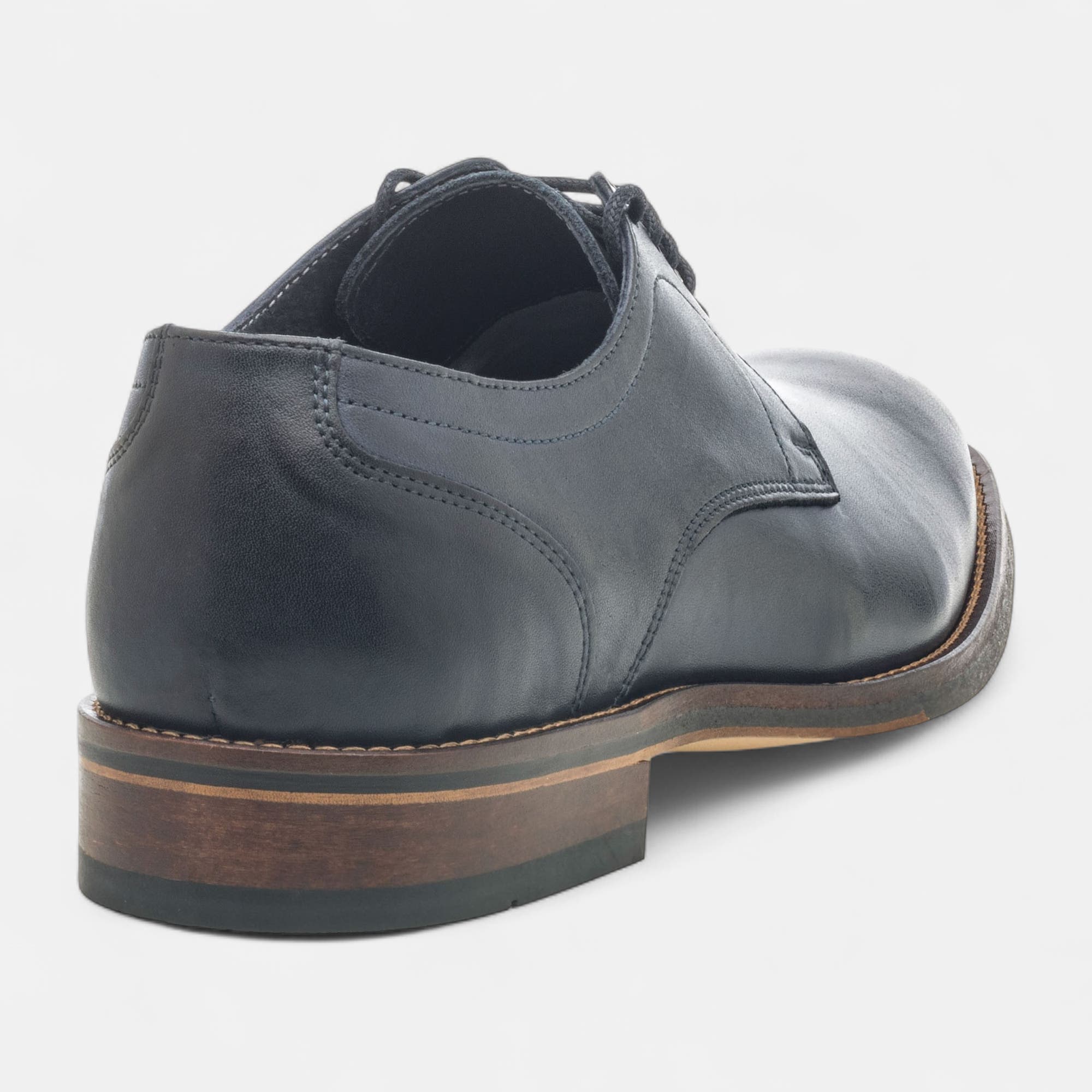 Chaussures habillées cousues Homme en cuir noir