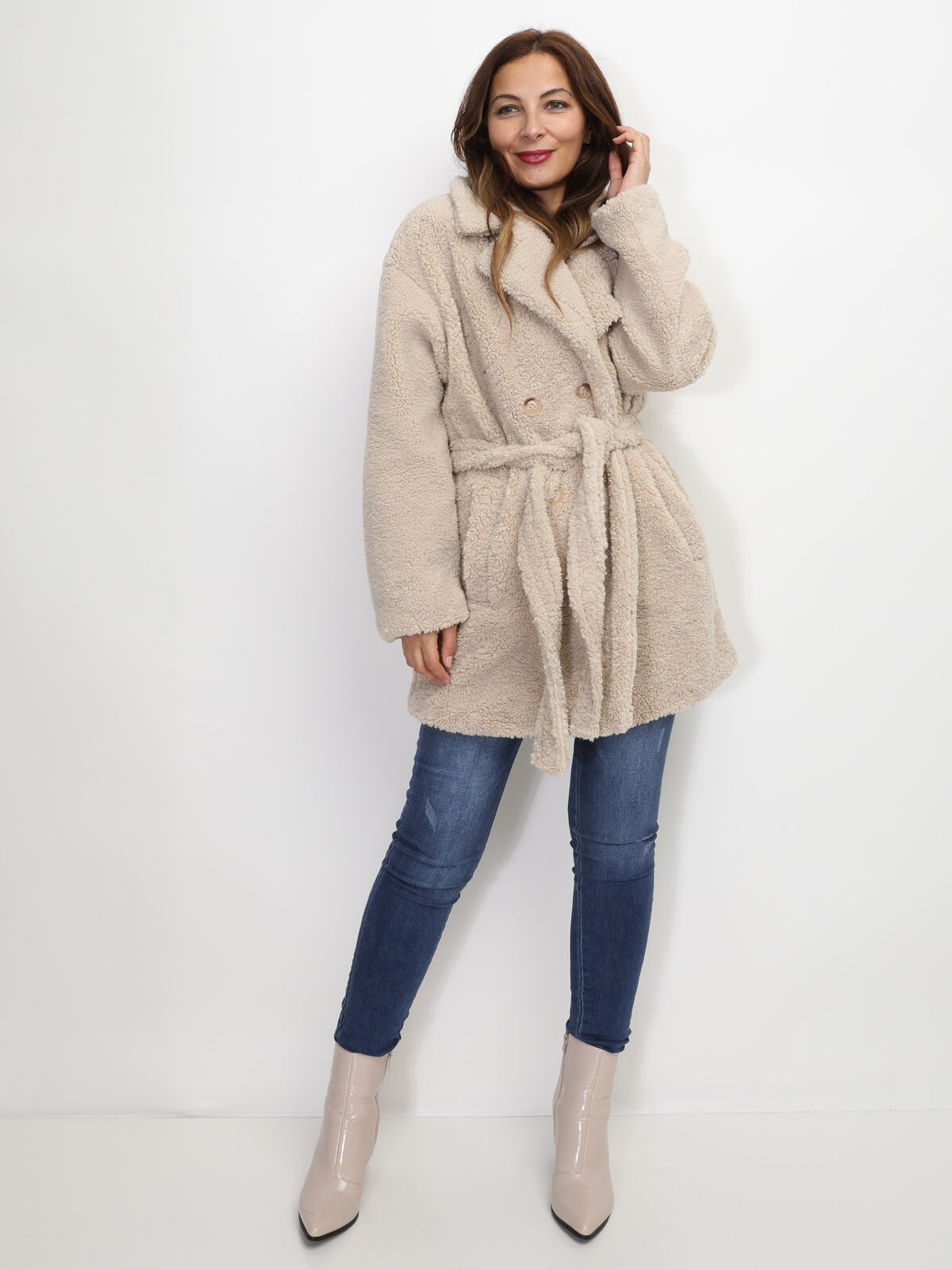 Manteau moutonné et ceinturé- Beige