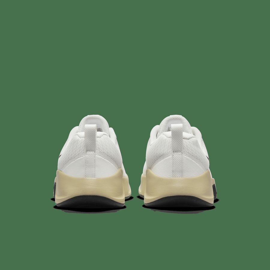 Nike MC Trainer 3
