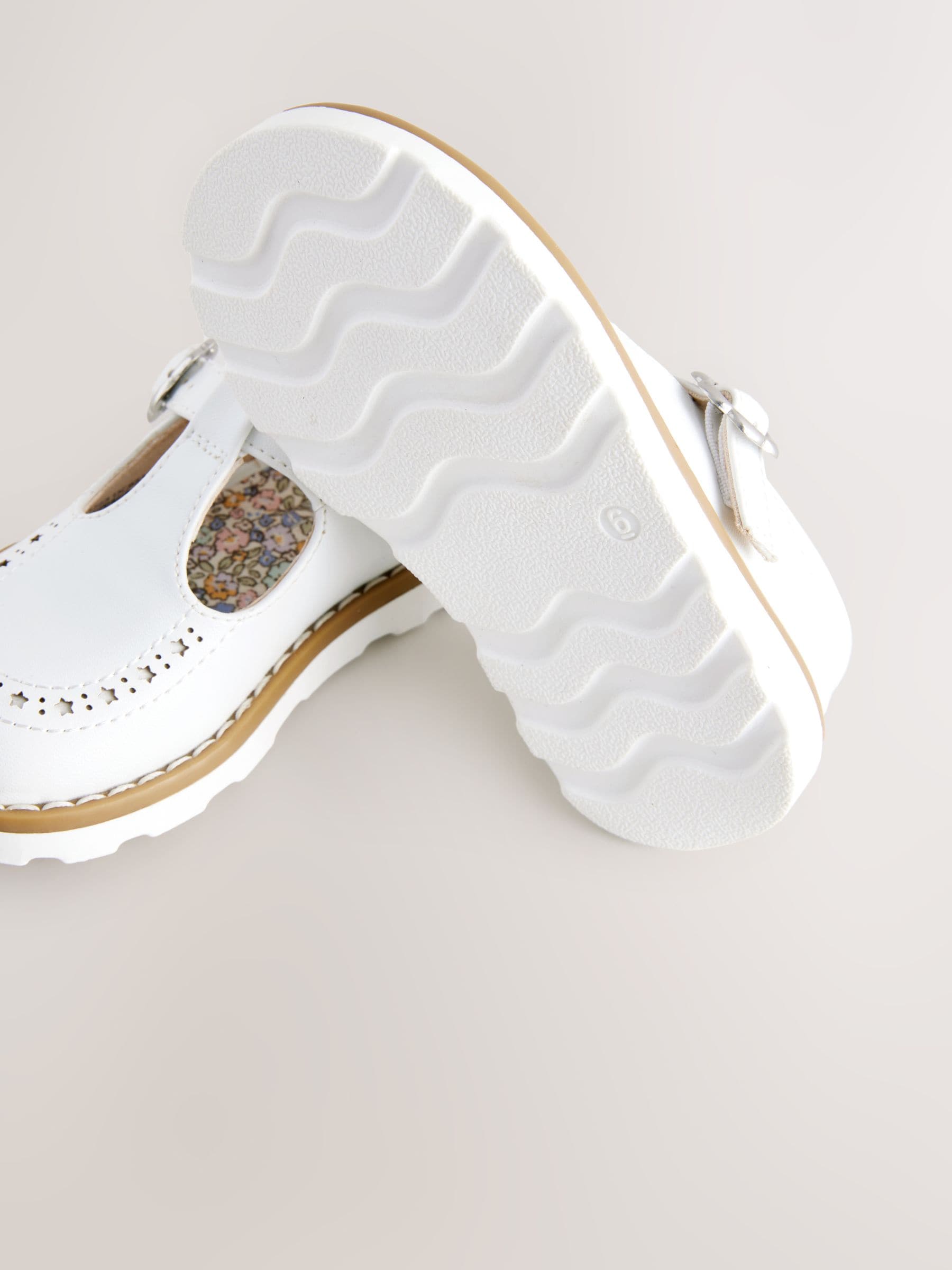Wit - Schoenen met T-bandje