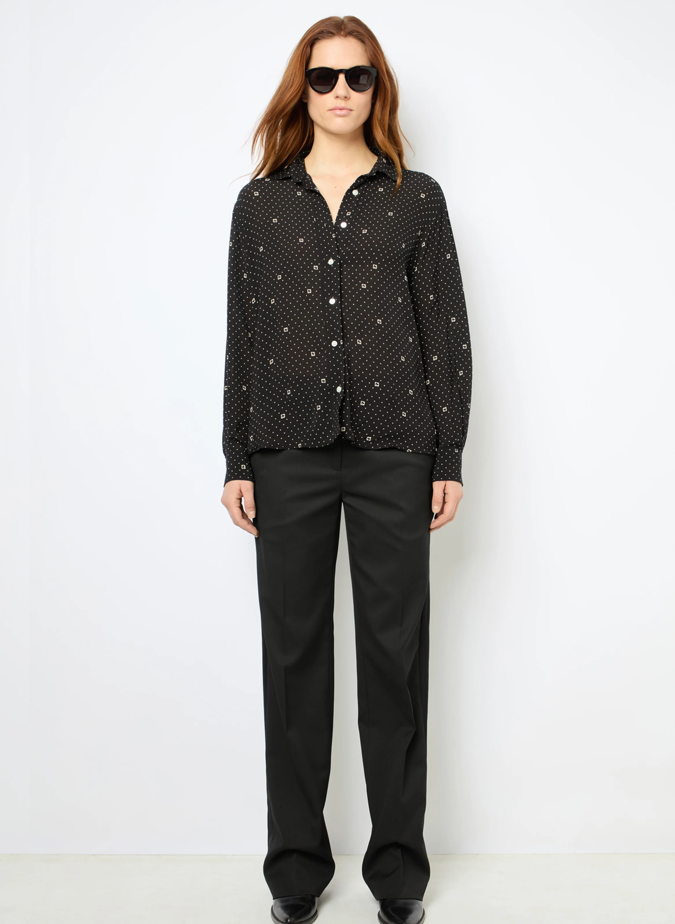 CLYDE - Chemise droit à pois et monogramme | Noir