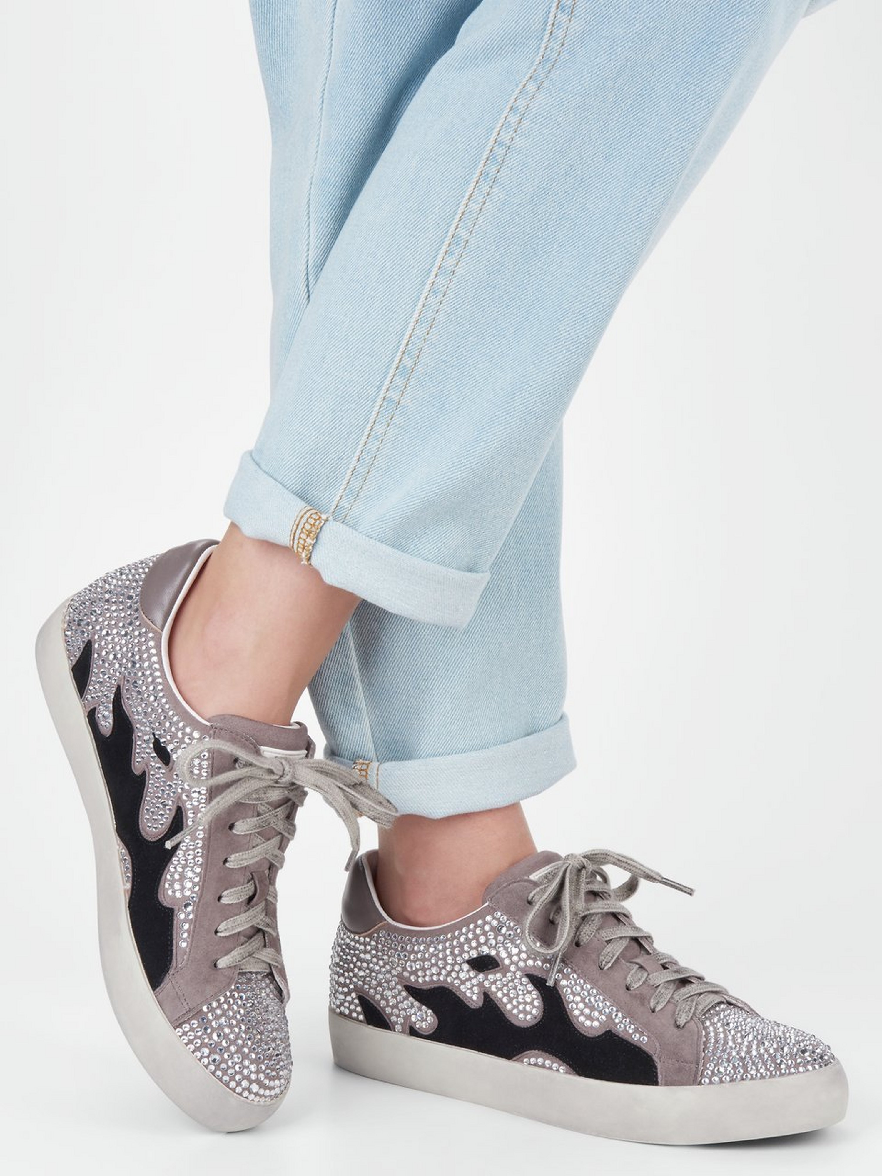 Sneaker