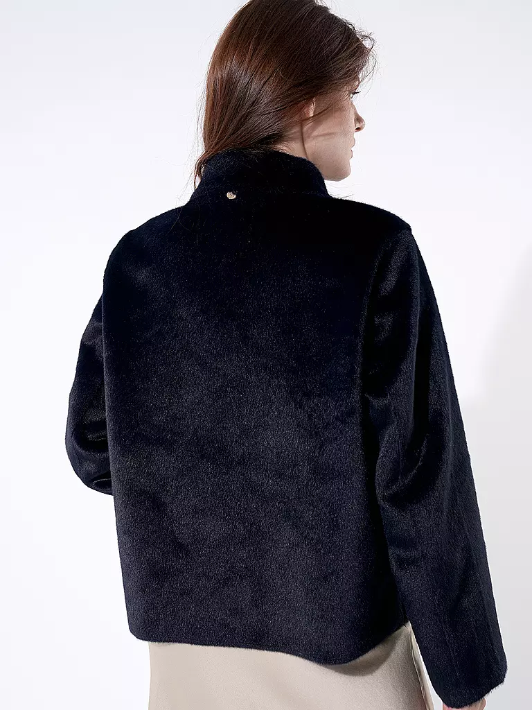 RICH & ROYAL Jacke in Felloptik blau