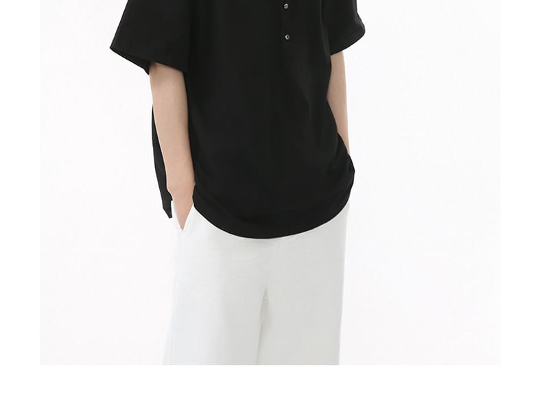 FAERIS - Henley effen T-shirt met korte mouwen