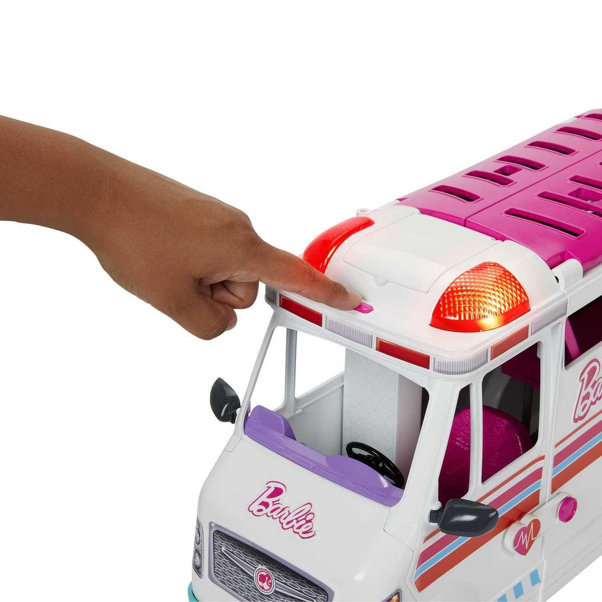 Véhicule médical ambulance et clinique de Barbie