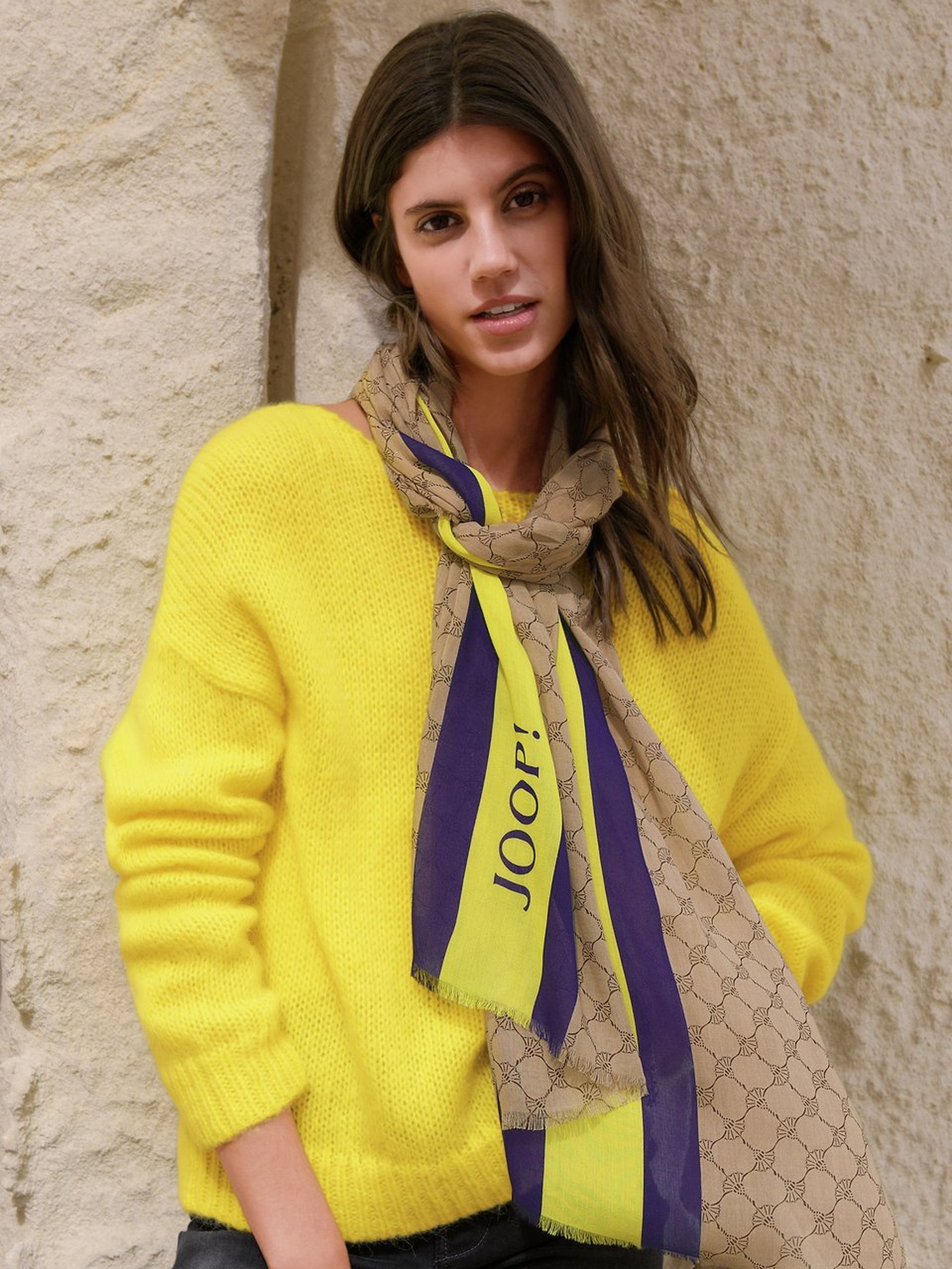 Rundhals-Pullover