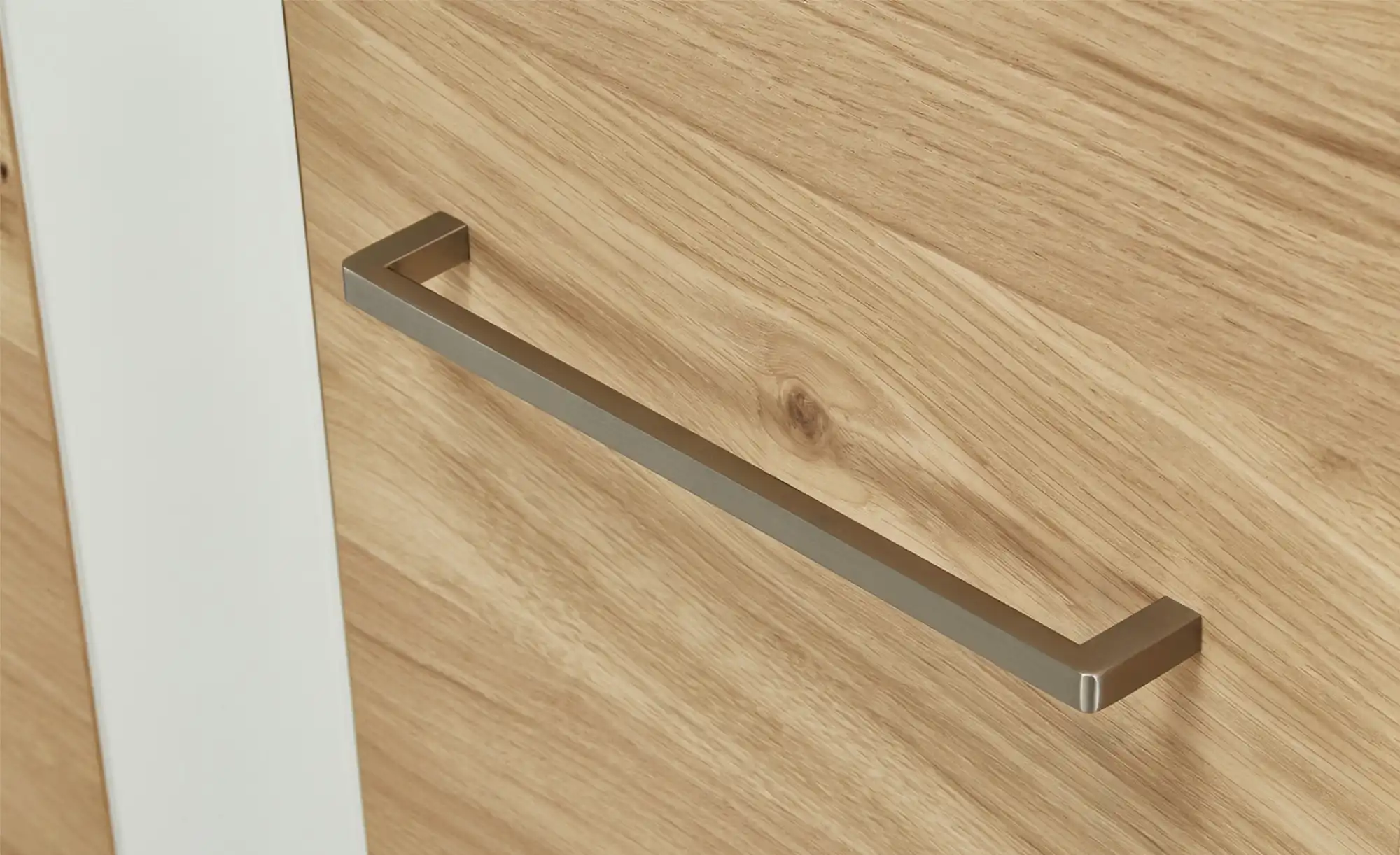 Woodford Dielenschrank Vista