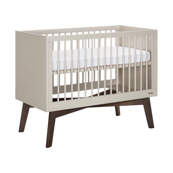 Kidsmill Sixties Babybed Oatmeal / Walnoot 60 x 120 cm