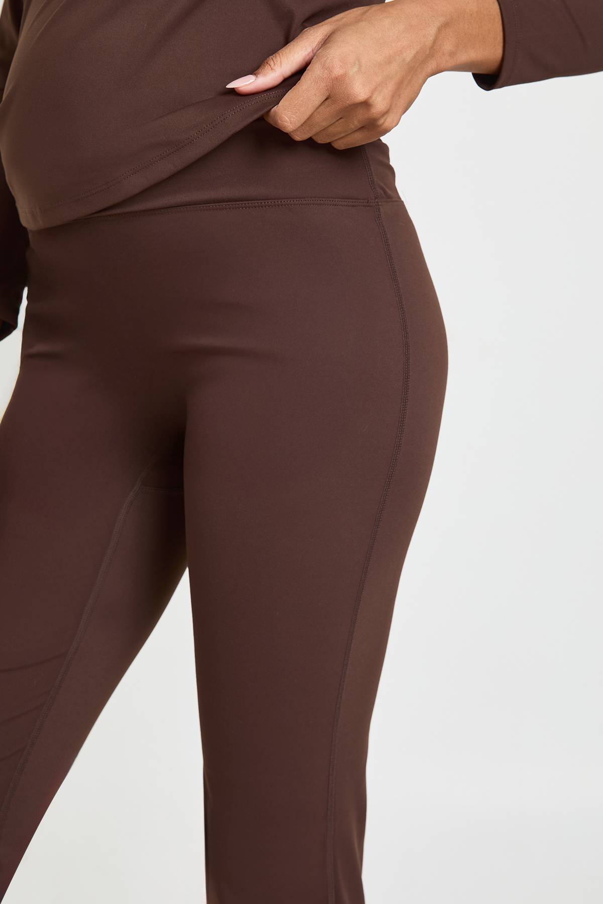 boohoo Maternité Ultra-doux Modelant Soutien pour le Ventre de Grossesse Yoga Flares