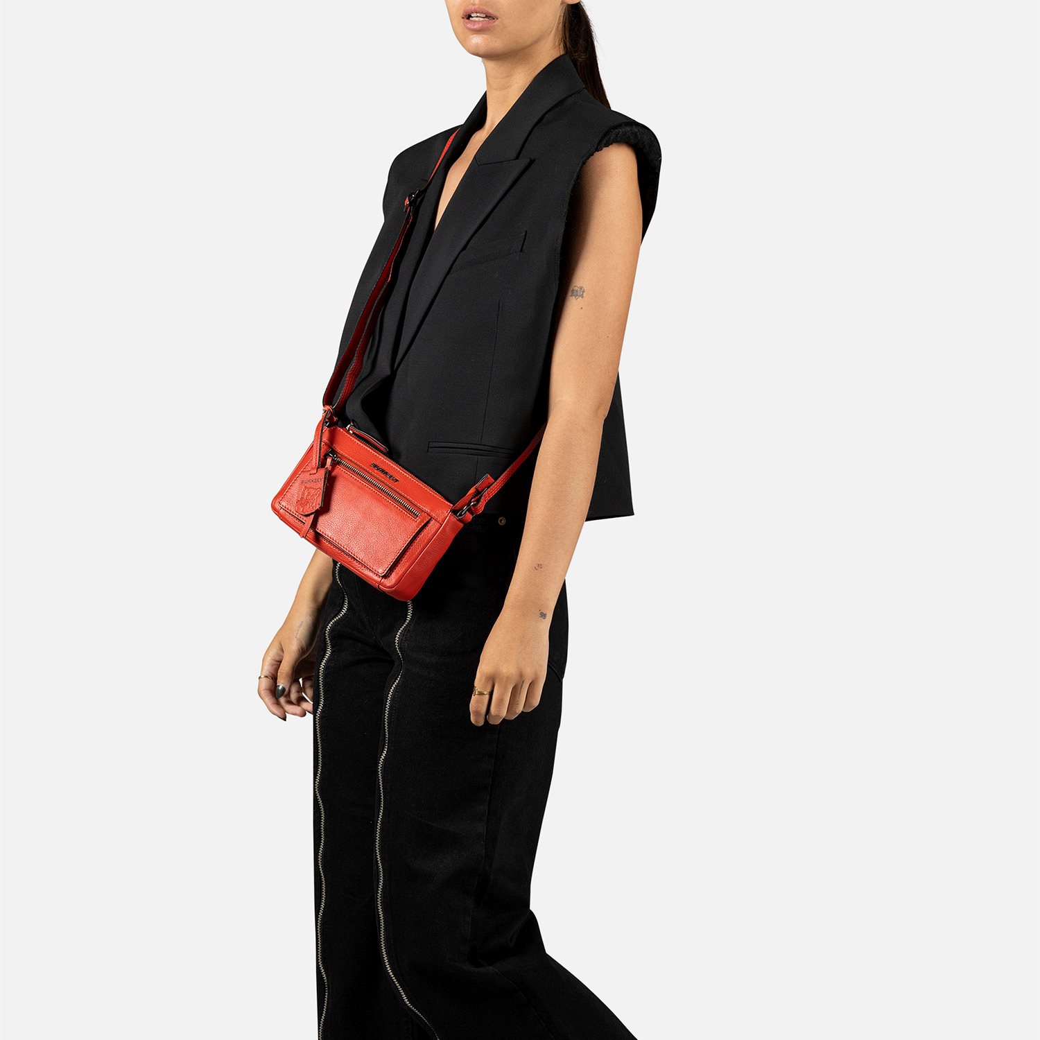 Burkely Rock Ruby Crossbody Bag red