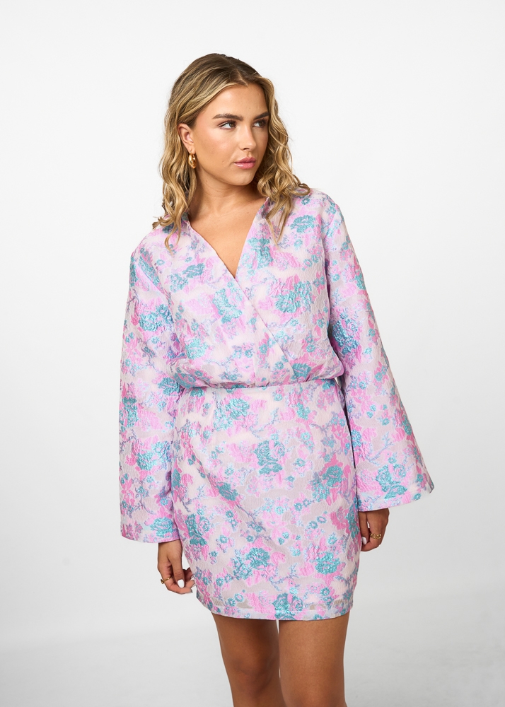 Annemijn jacquard jurk lichtroze