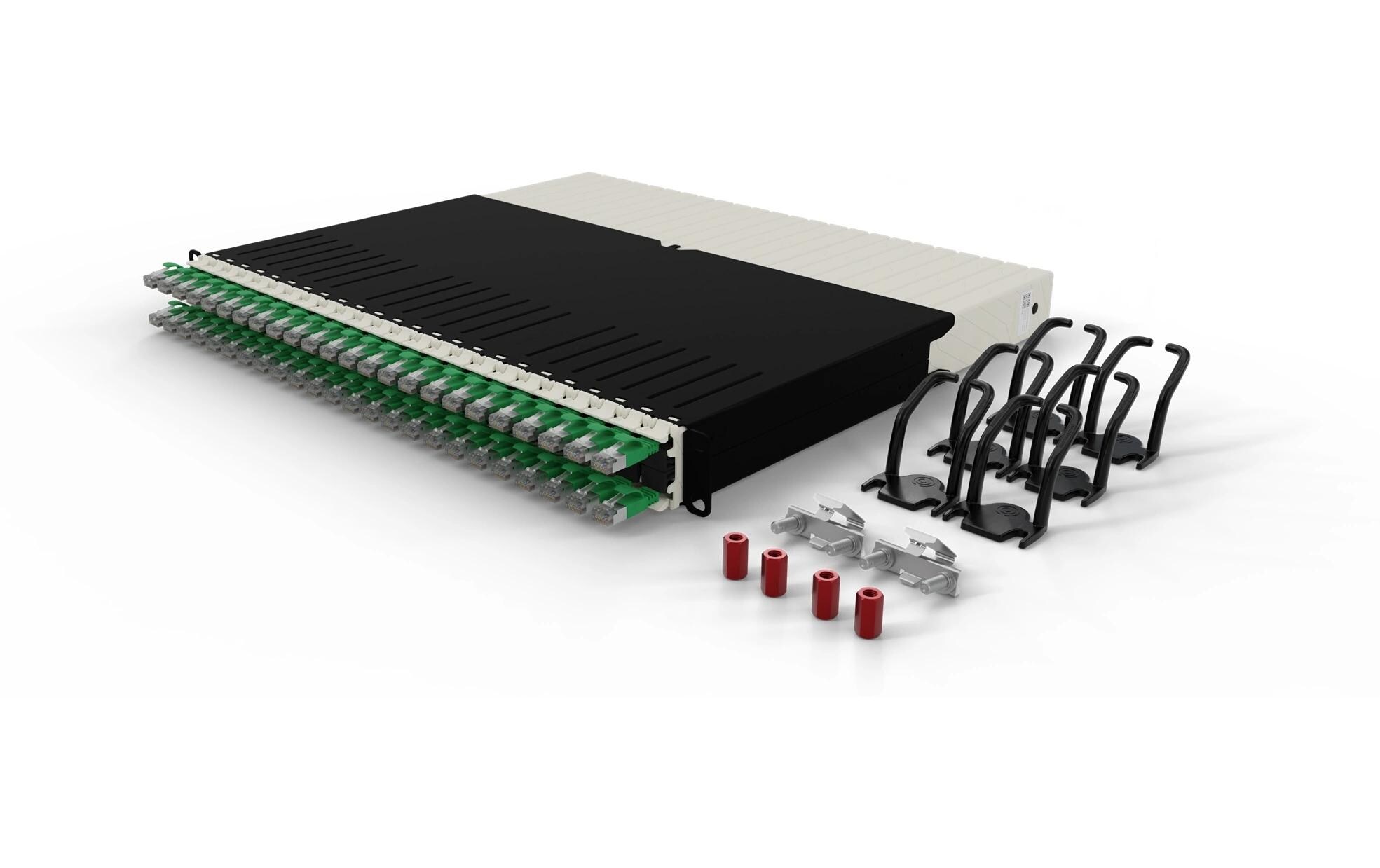 patchbox.one / 8RU / Cat 6A, STP, 0.8 m, Grün<br>All-in-One Lösung für Ordnung im Netzwerkschrank