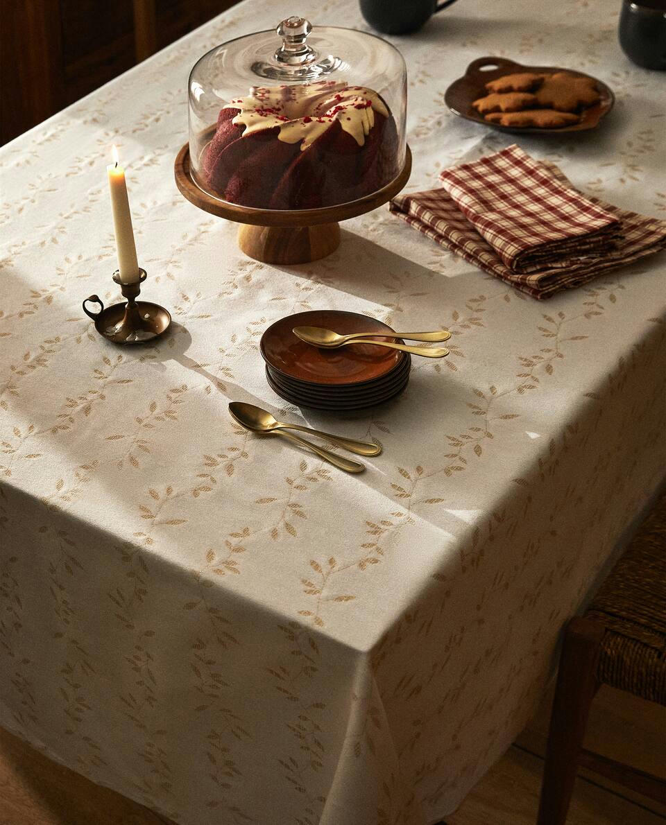 TOALHA DE MESA DE ALGODÃO COM ESTAMPA BRILHANTE DE FOLHAS DE NATAL