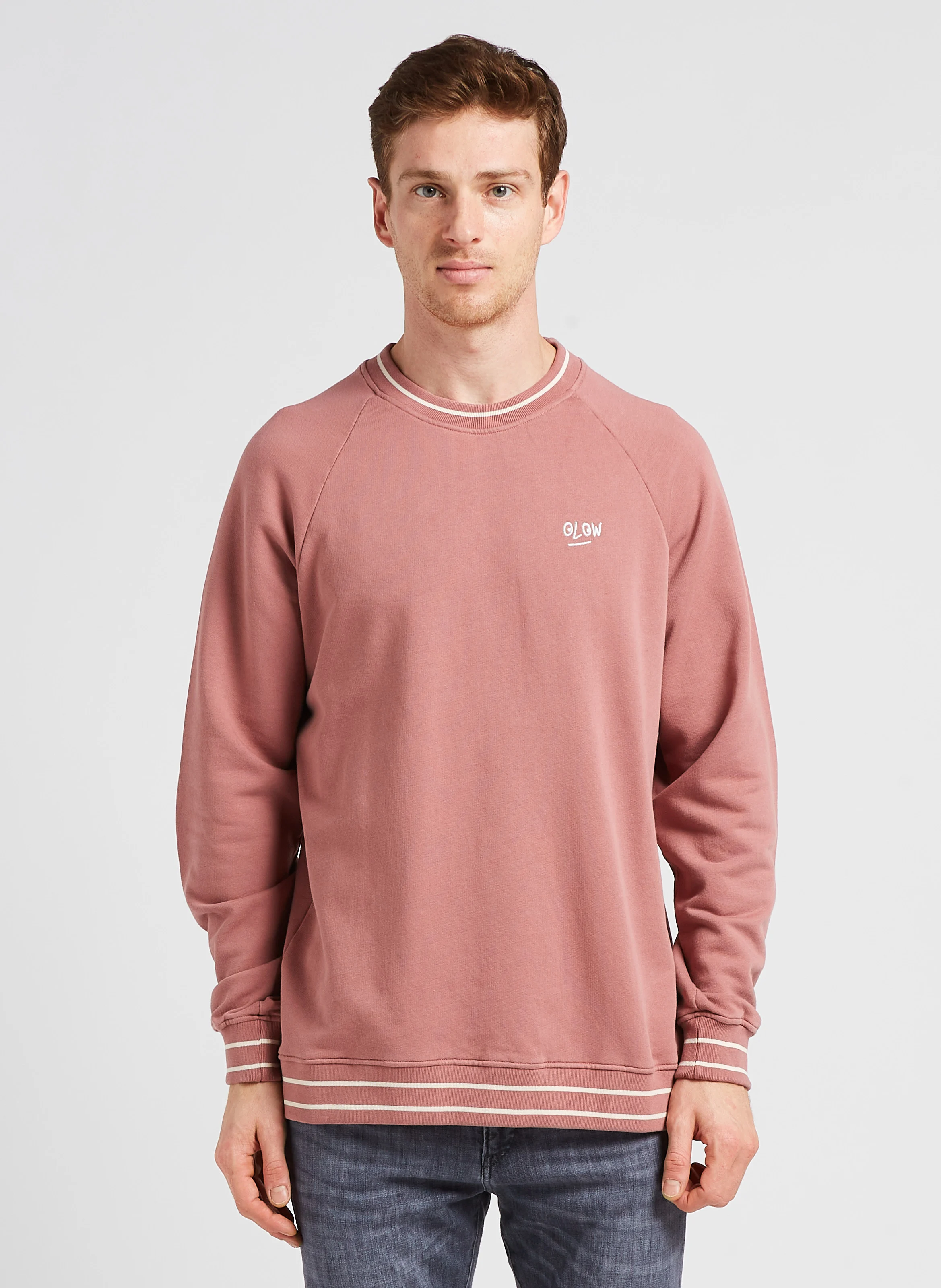 CRUZ - Sweat col rond regular-fit brodé en coton bio | Marron