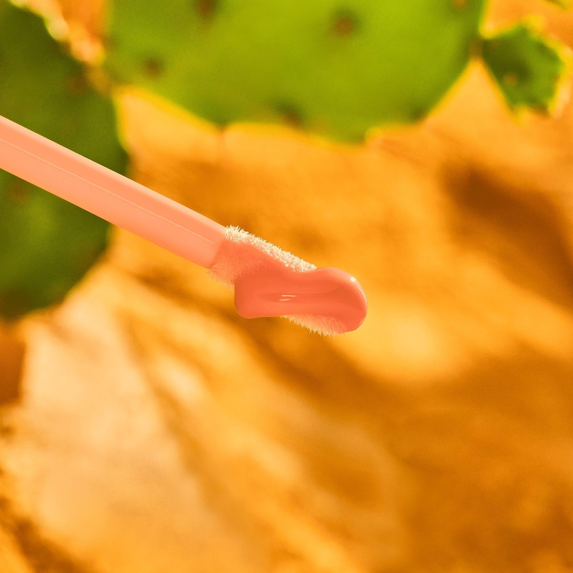 YEE HAW! plumping lip oil