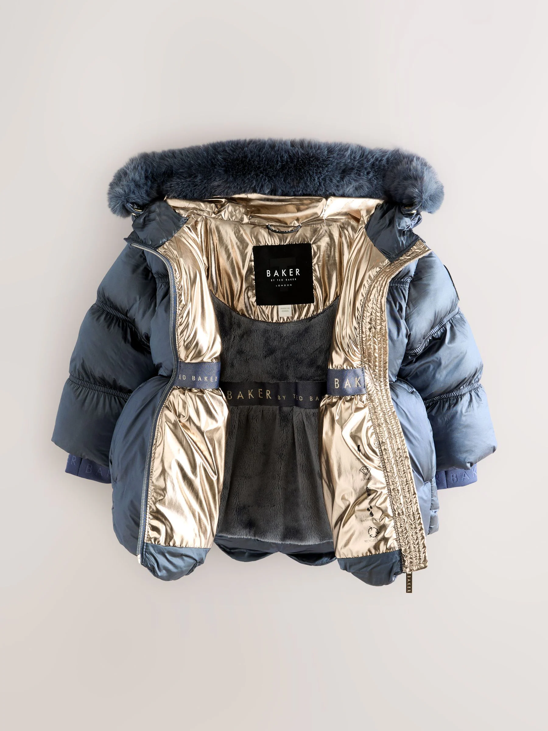 Marineblauw - Baker by Ted Baker Regenbestendige gewatteerde jas met geschulpte rand en afneembare tas