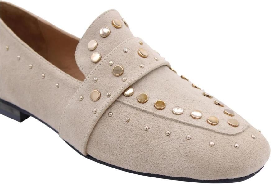 Babouche suède loafers met studs beige